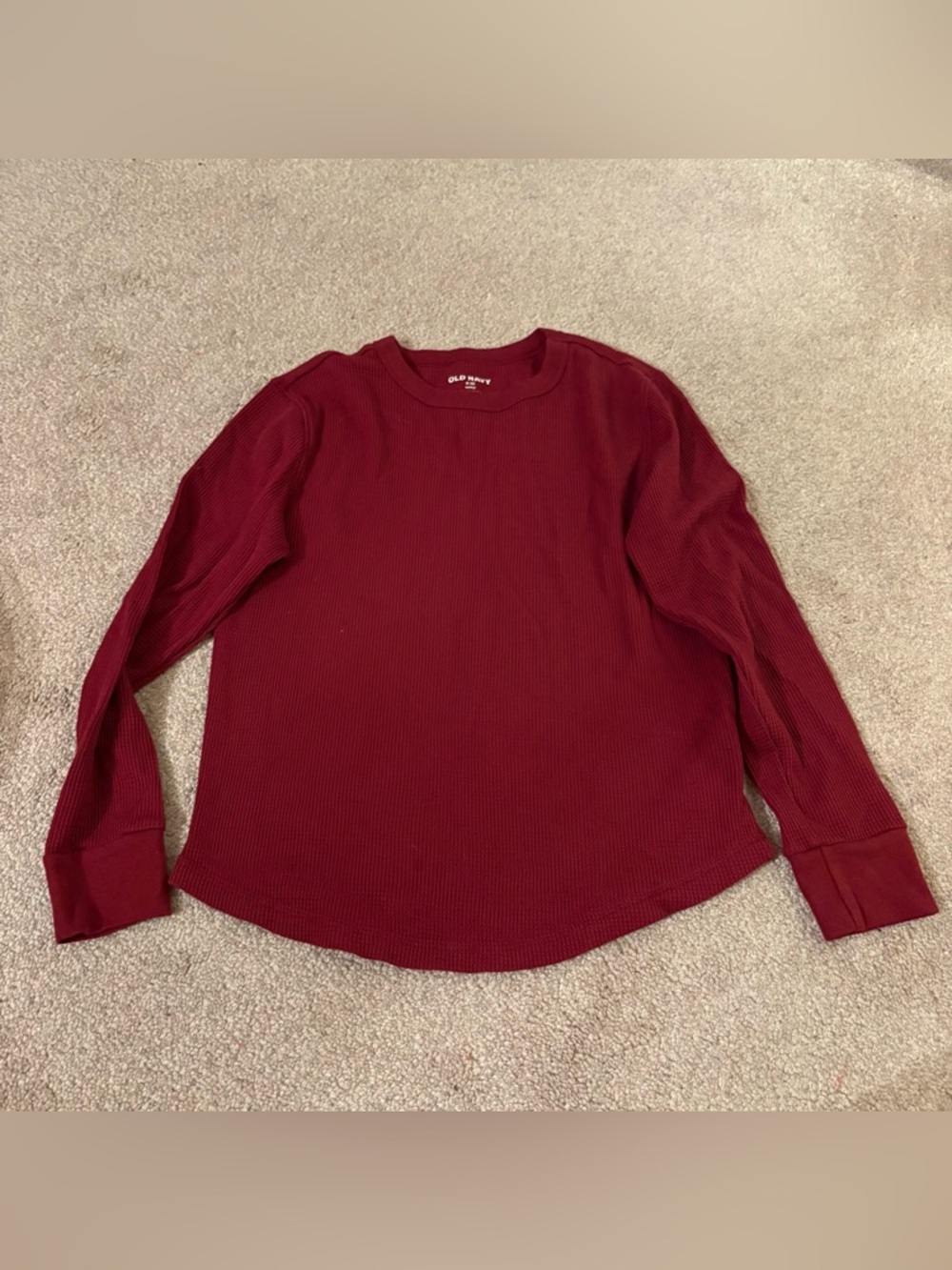 Old Navy Deep Red Waffle Knit Crewneck Long Sleeve Top medium size 8 boys